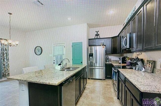 Photo - 715 Northbrook Dr