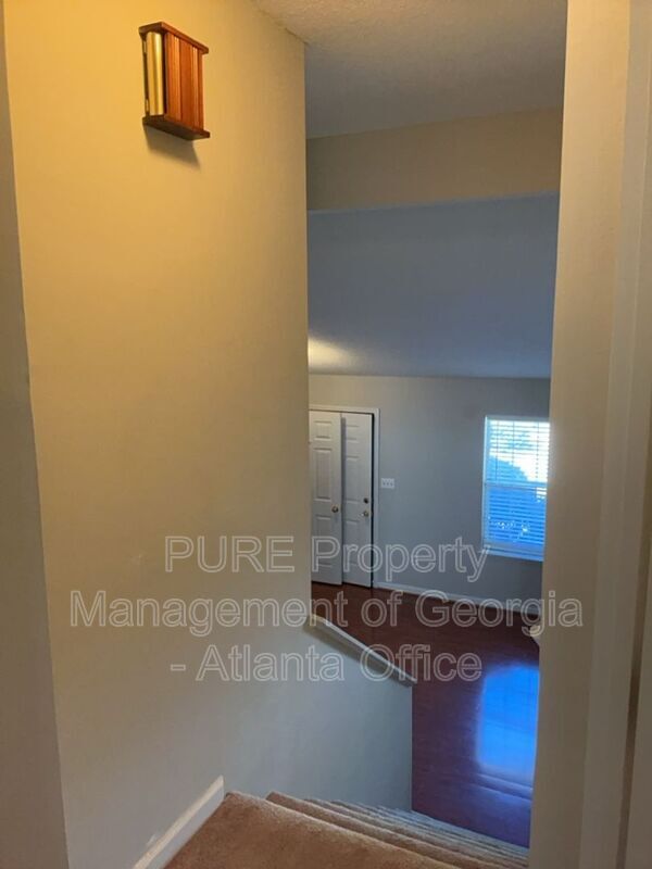 Photo - 1916 Cheatham Woods Dr SW