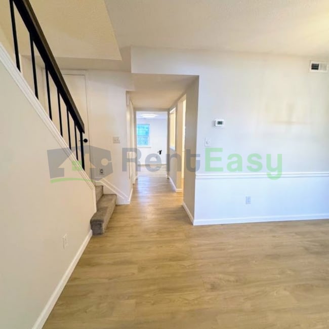 Photo - 766 Biltmore Dr