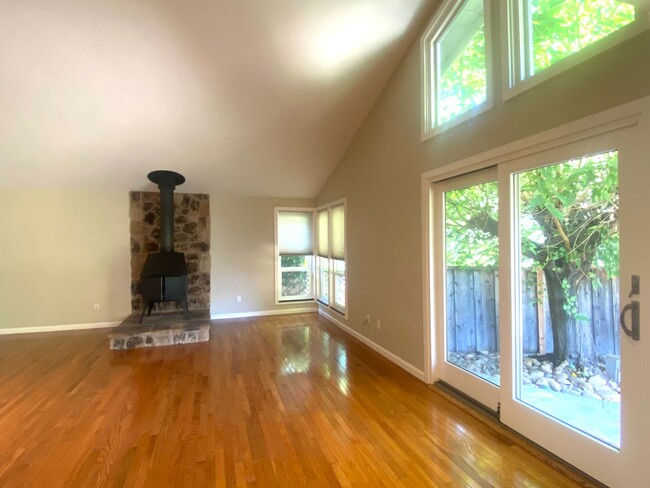 Photo - Pleasanton Heights 3BD, 2BA, Single Story,... House