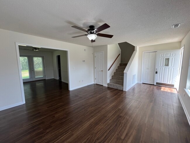 Photo - 1319 Stratton Place Dr Unidad A