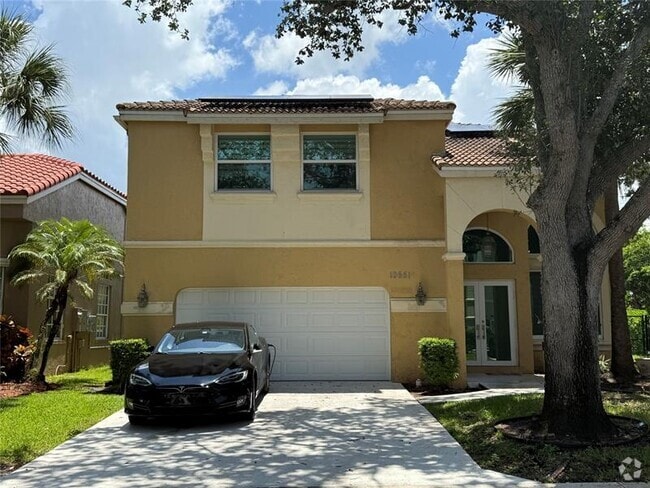 Building Photo - 10661 NW 47th Ct Rental