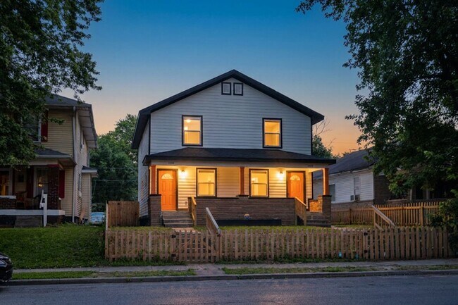Photo - 1345 N Olney St