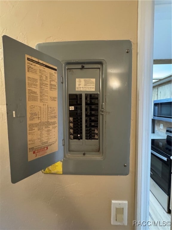 Photo - 790 E Gilchrist Ct