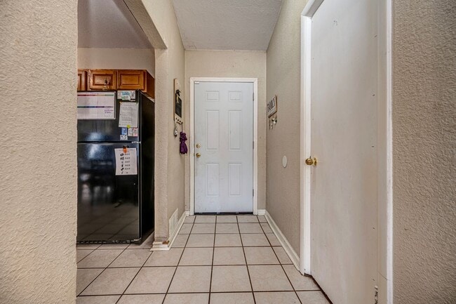 Photo - 4 Bedroom Rental Available February 15th!