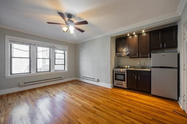 Photo - 4737 N Hermitage Ave Unidad 207
