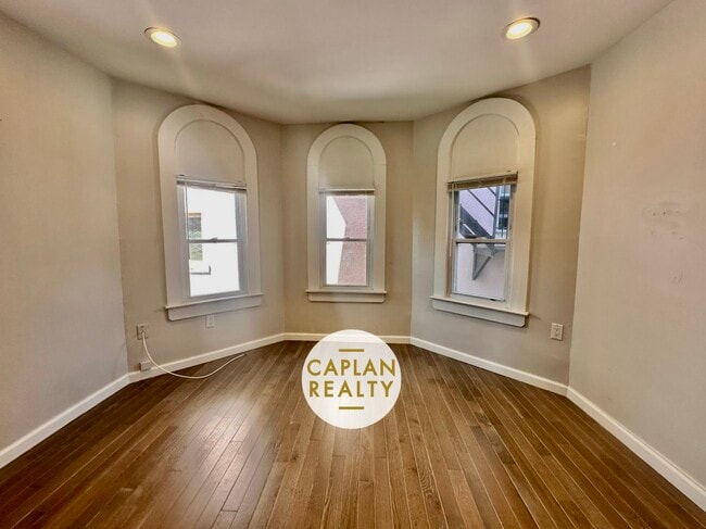 Photo - 171 Olive St Unit 2