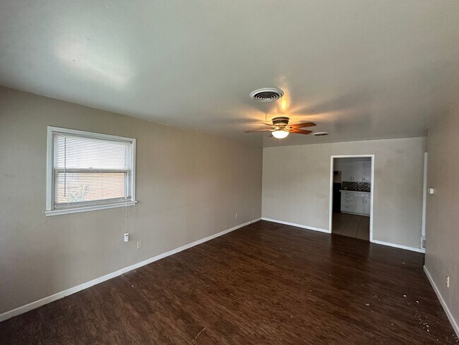 Photo - NH 2412 46th Street Unidad A