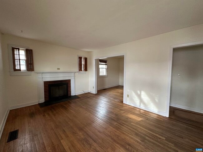 Photo - 1321 Willow Dr