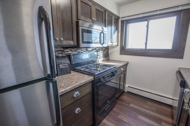 Photo - Tree Tops Apartments