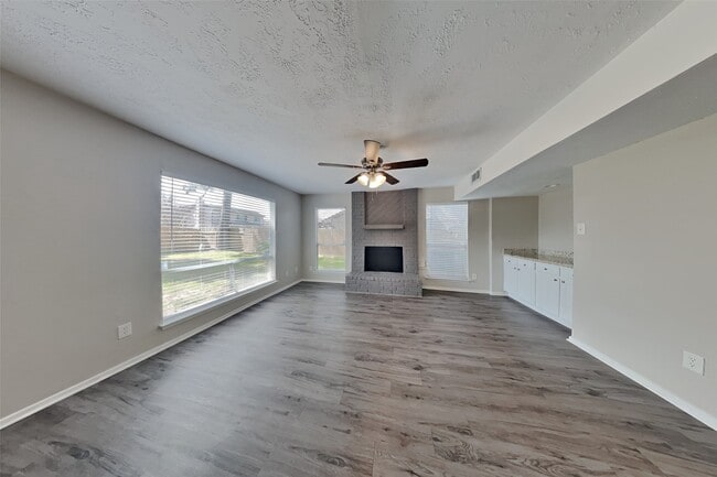 Photo - 7206 Fuchsia Ln