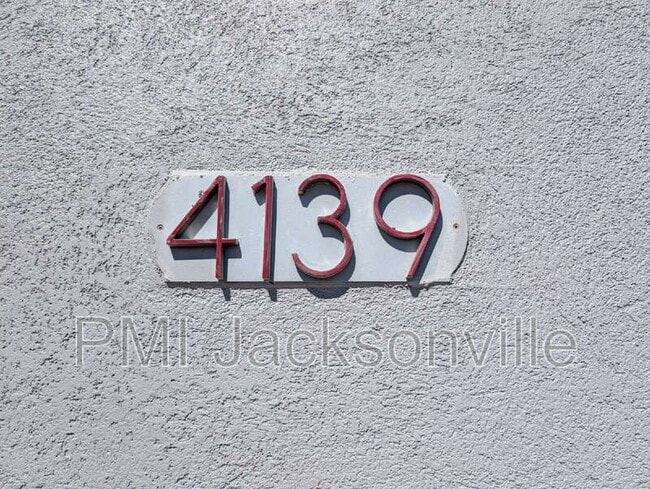 Photo - 4139 Fairfax St