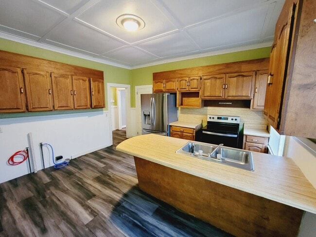 Photo - Updated 2-Bedroom 1-Bathroom Home for Rent...