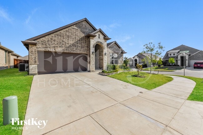 Photo - 4041 Honeyapple Way