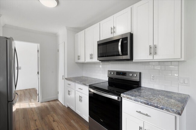 Photo - 2 Old Plank Rd Unit 3A