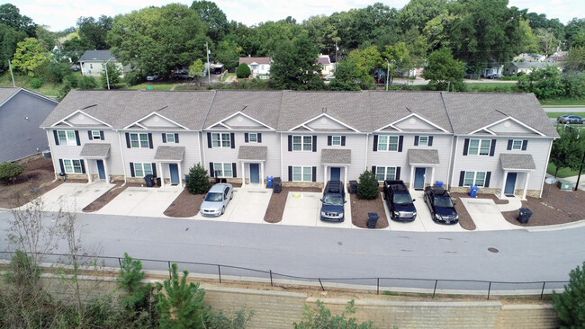 Swann Villas - Swann Villas Apartments