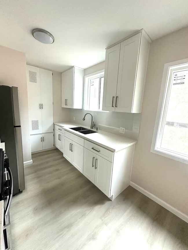 Photo - The Beautiful is in the Heart of BurBank