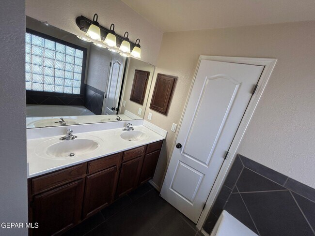 Photo - 12857 Little Misty Ln