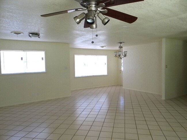 Photo - 130 Mansfield Ferry Rd