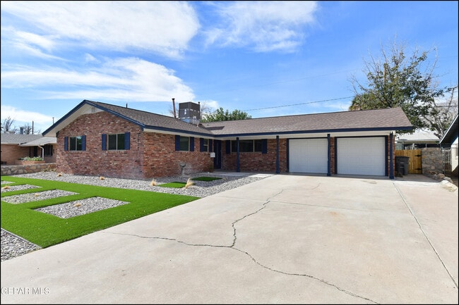 Photo - 3217 Wedgewood Dr