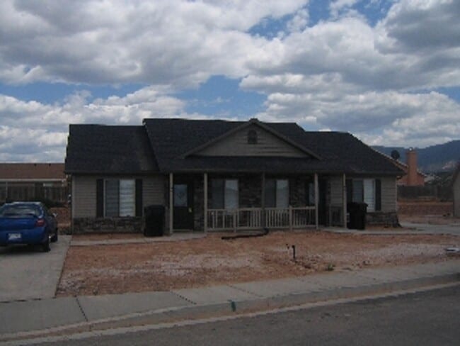 Cozy 2 bedroom Duplex Home - Cozy 2 bedroom Duplex Home