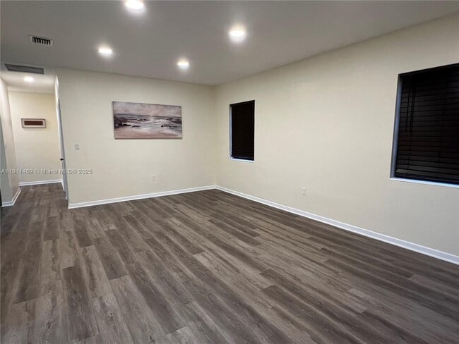 Photo - 189 Glendale Dr