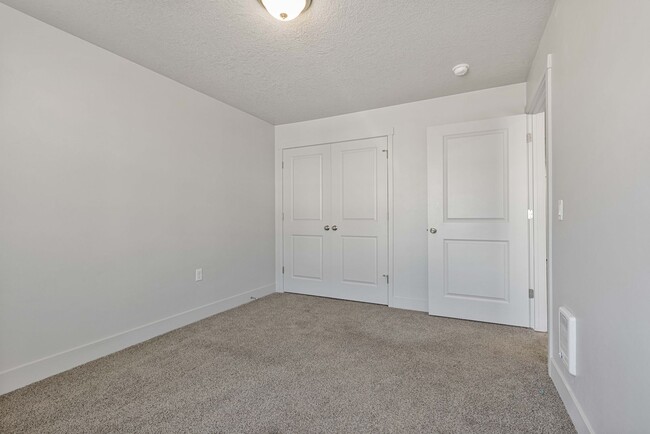 1841 W Quinn Rd Unit D