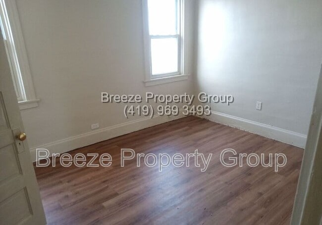 Photo - 1537 Remington St