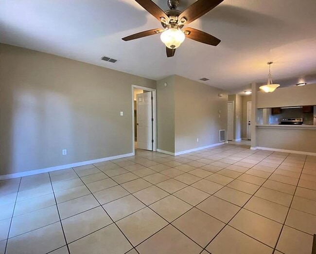 3254 Howell Branch Rd Unidad Howell Branch Rd - 3254