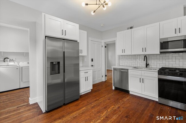 Photo - 36 Maple St Unit 2