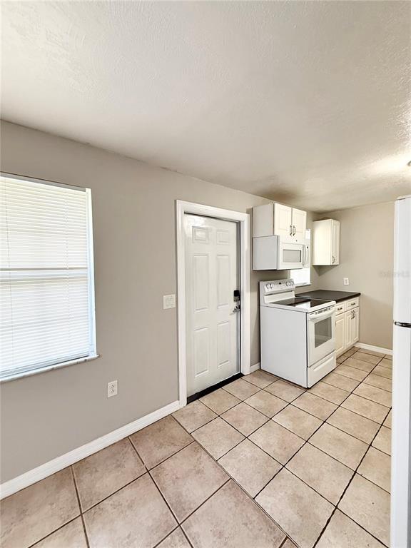 Photo - 5644 18th St