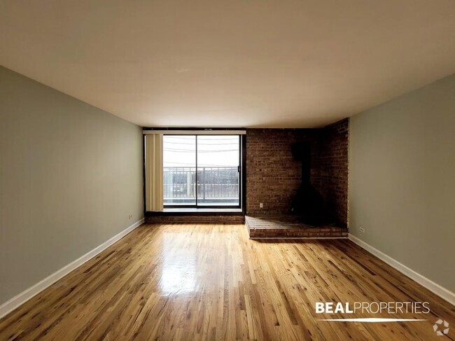Building Photo - 0 bedroom in CHICAGO IL 60610 Unit H2 Rental