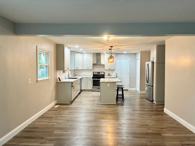 Photo - 1810 Rebecca Dr