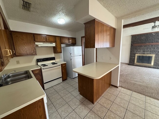 Building Photo - 11 Wagnon Dr Unit B