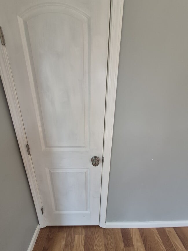 Photo - 5664 Hamilton Ave