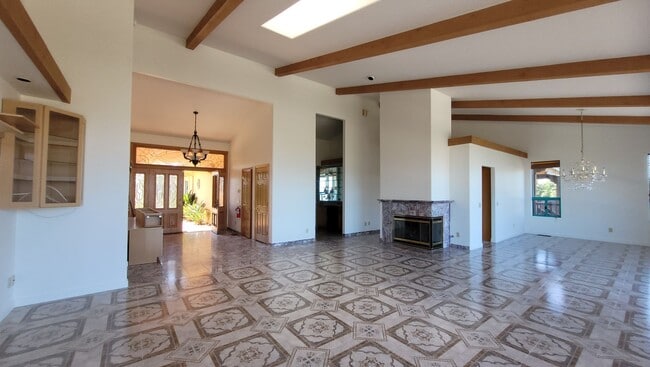 16255 Highland Valley Rd