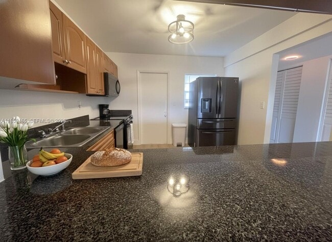 Photo - 5100 SW 90th Ave Unit 302