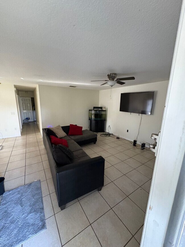 Photo - 2609 E Emma St