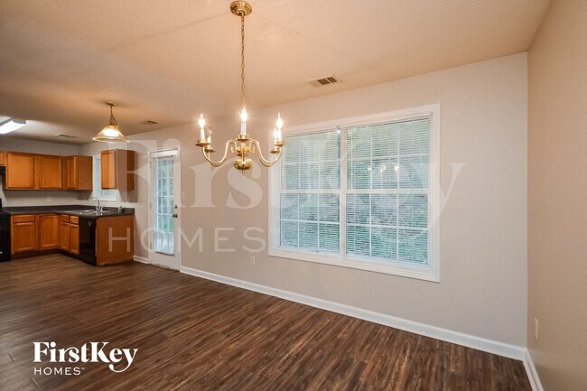 Photo - 7099 Ravenwood Ln