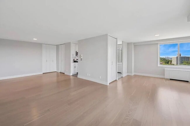 Photo - Beautiful 1Bedroom For Rent Unit 15F