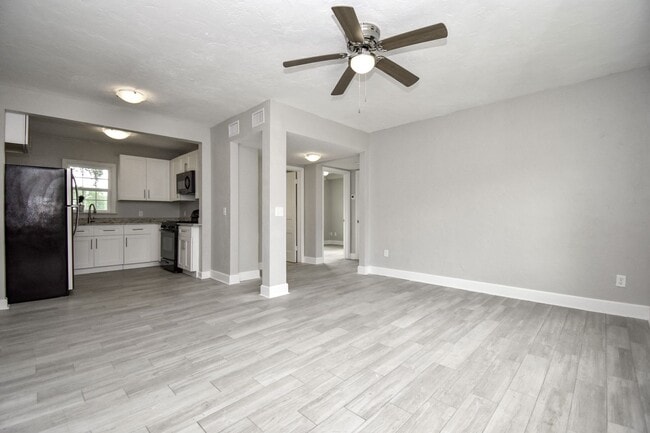 Photo - Third Avenue Apartments