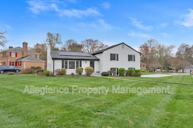 Photo - 2215 Lida Ct