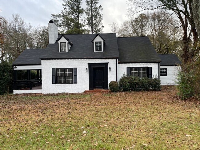 Photo - Live on Maple