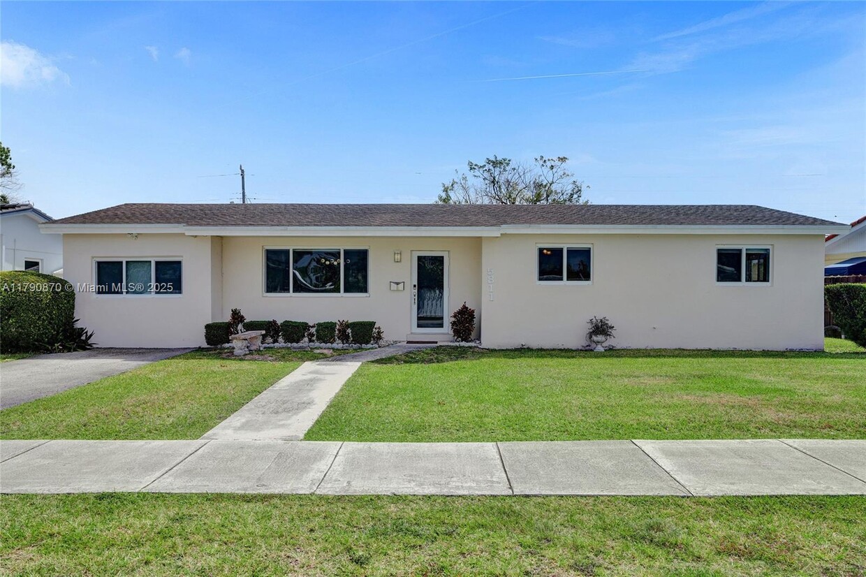Photo - 5811 SW 95th Ct (Miami, FL)