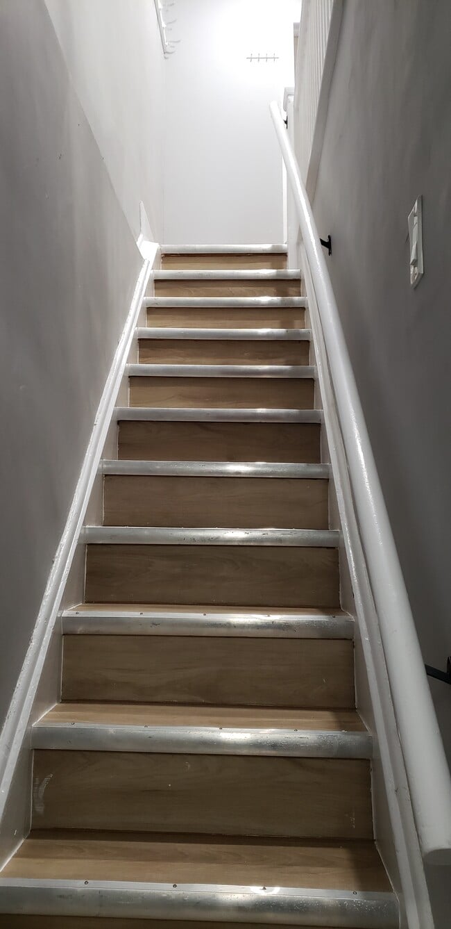 Photo - Upper-level level 2 bedroom apartment