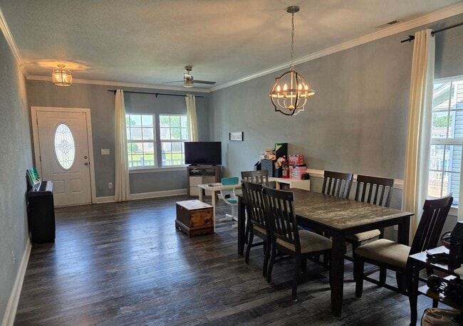 Photo - 2716 Gilmerton Rd