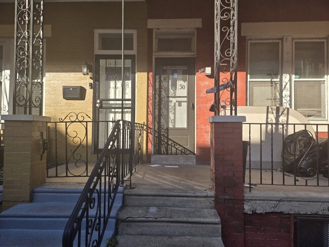 Photo - 30 N Dewey St