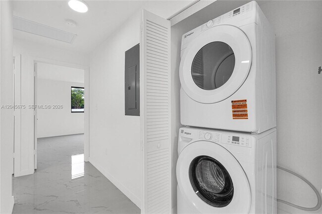 Photo - 2731 NW 44th St Unit 2731