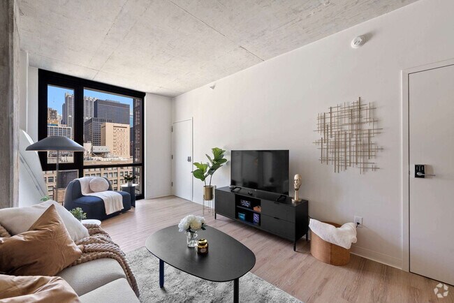 Building Photo - 633 S LaSalle St Rental