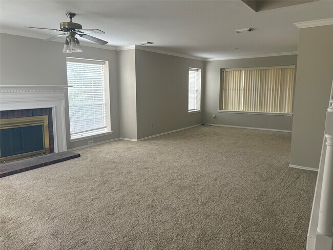 Photo - 16835 Goodfield Ct
